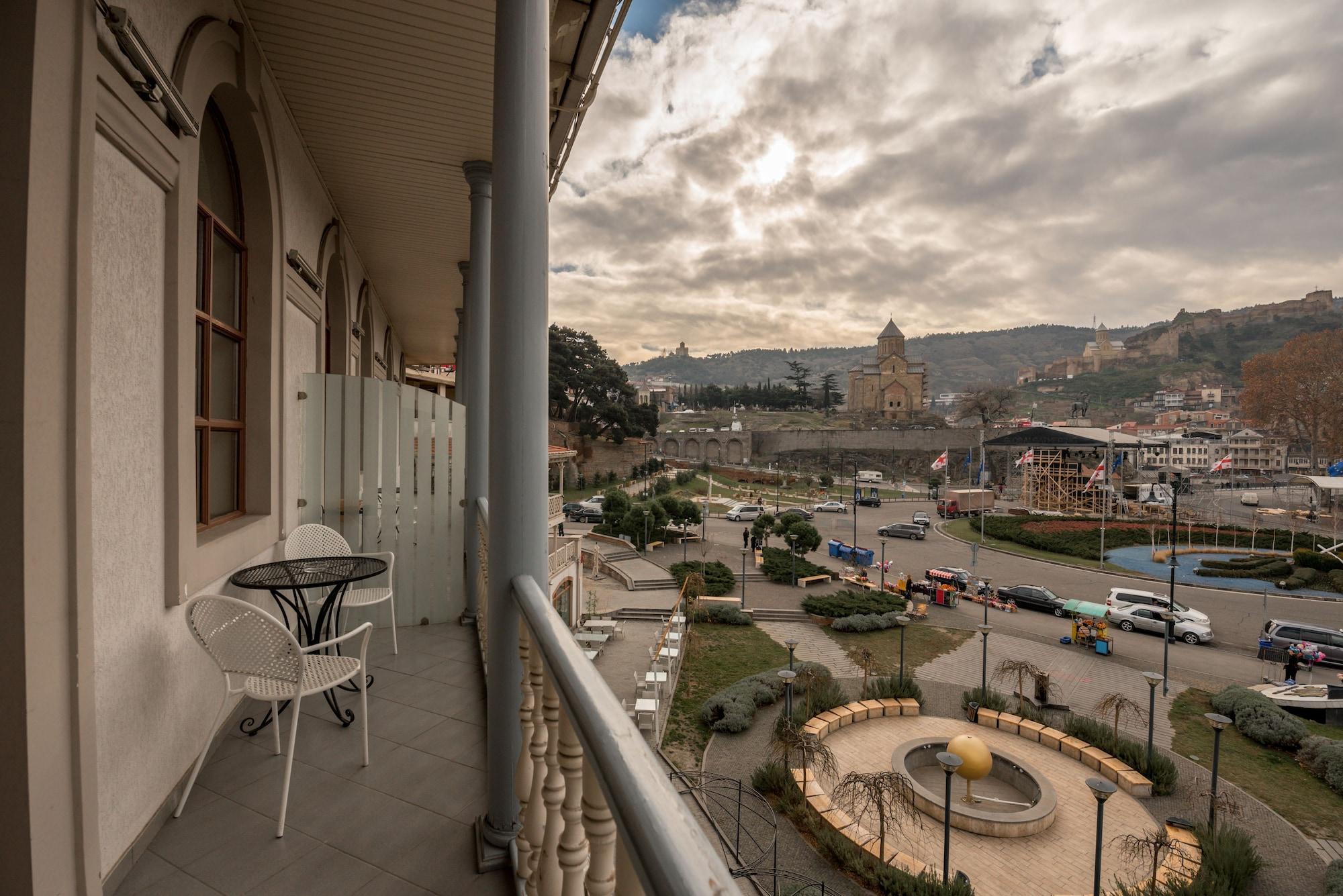 Hotel Rikhe Monika Tbilisi Exterior photo