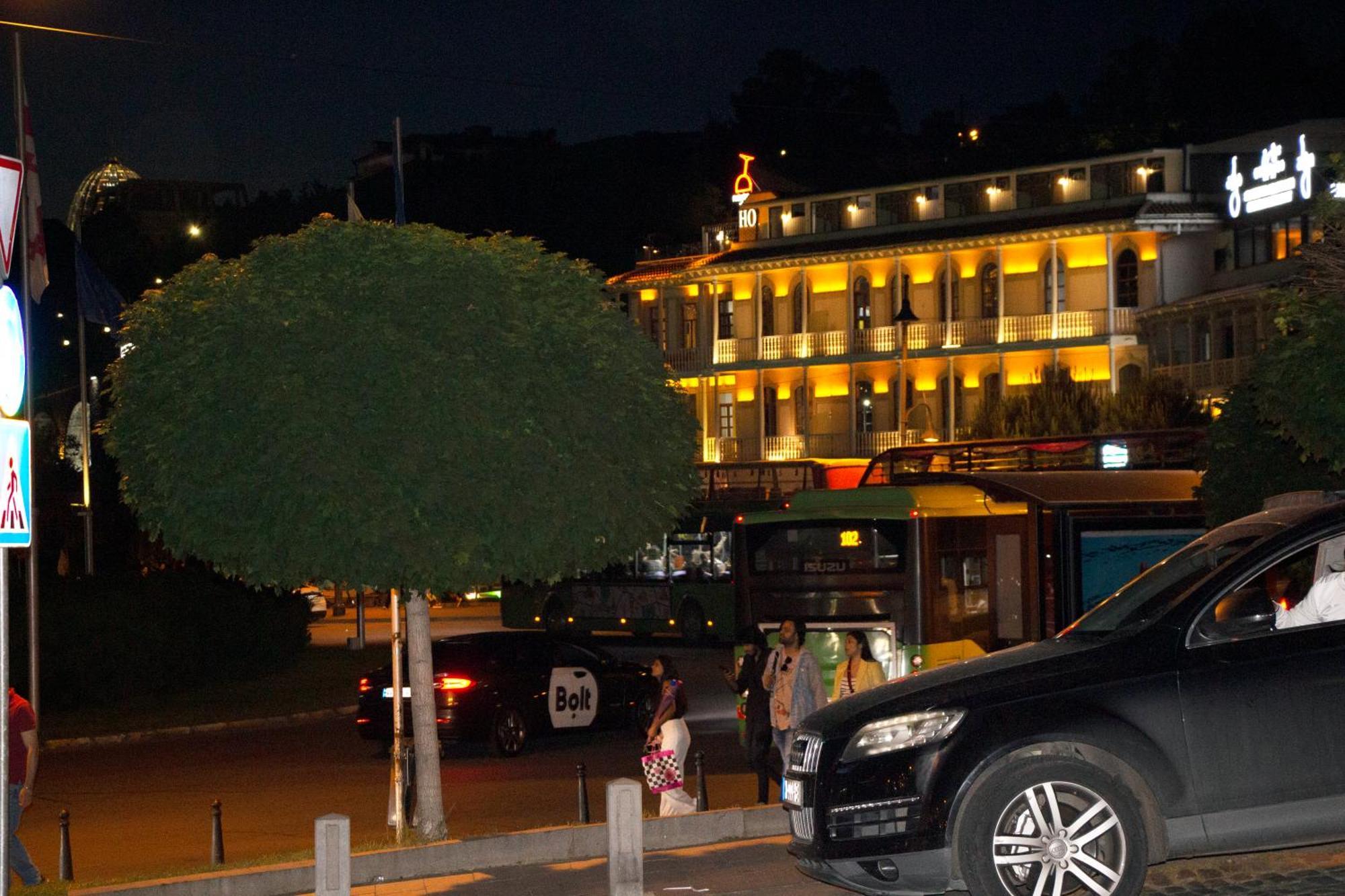Hotel Rikhe Monika Tbilisi Exterior photo